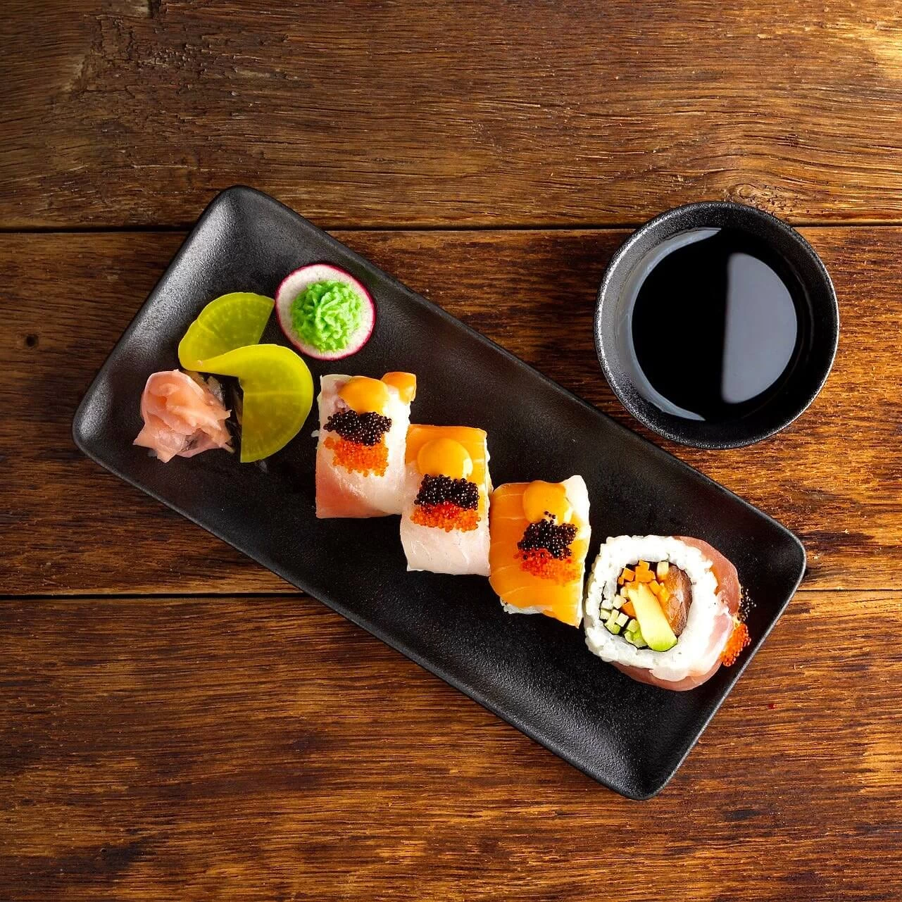 SILK’S RAINBOW ROLL